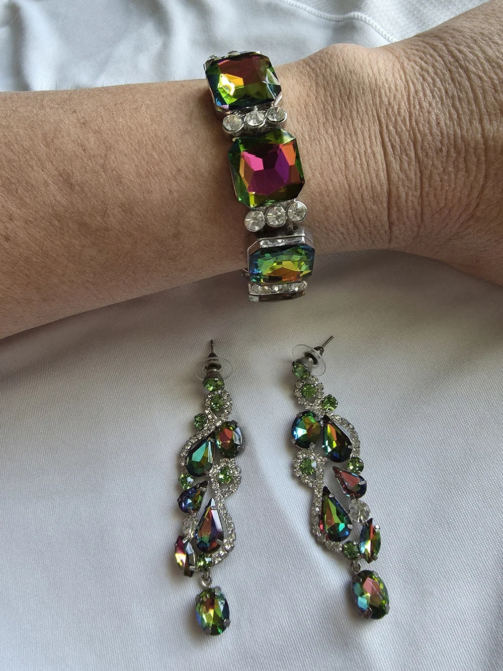 Multicolor Iridescent Crystal Stretch Bracelet & Drop Earrings Set